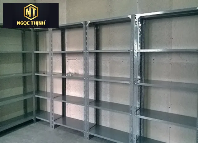 KỆ SẮT V LỖ 5 MÂM